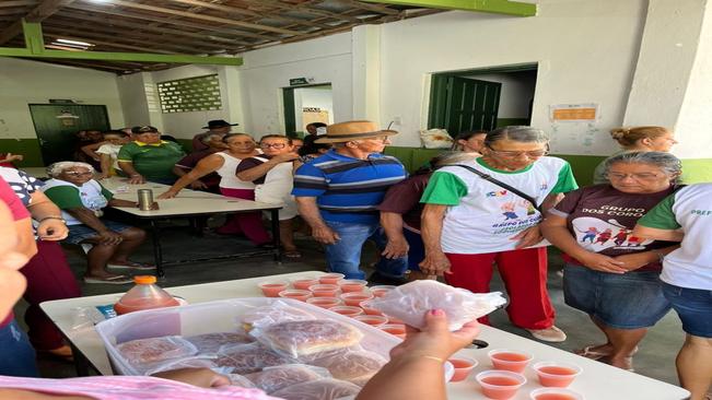 Encontro do grupo de idosos