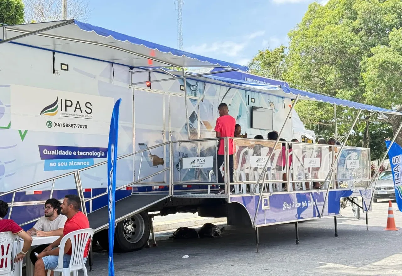 Prefeitura de Martins leva carreta de exames à cidade e amplia o acesso da população a diagnósticos especializados