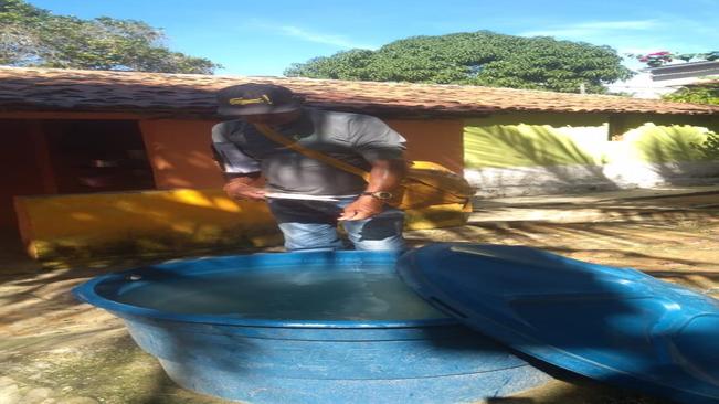 Campanha de combate contra a dengue no sítio Umarizeira